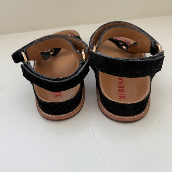 Sandals - Picture 7 of 7